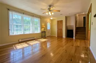 458 Freeman Falls Rd, Mount Pleasant Township, PA 15610 - Photo 4