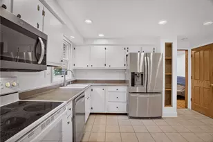 905 Bebout Rd, Peters Township, PA 15367 - Photo 12