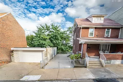 3231 Dobson St, Pittsburgh, PA 15219 - Photo 2