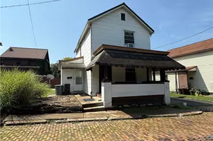 114 15th St, Vandergrift, PA 15690 - Photo 1