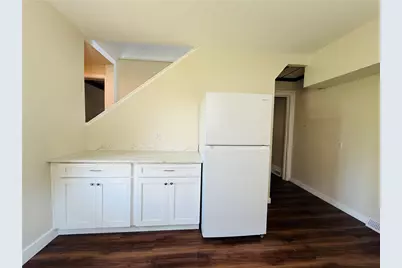 2842 Harcum Way, Pittsburgh, PA 15203 - Photo 10