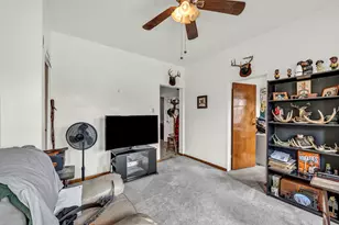 1207 Jancey St, Pittsburgh, PA 15206 - Photo 4