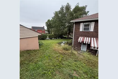 435 Fairway Dr, Pittsburgh, PA 15227 - Photo 42