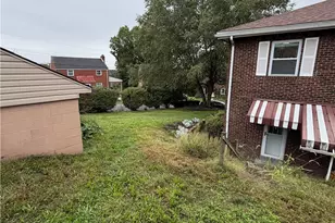435 Fairway Dr, Pittsburgh, PA 15227 - Photo 42