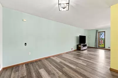 628 Ray Dr, Carnegie, PA 15106 - Photo 10
