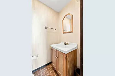 628 Ray Dr, Carnegie, PA 15106 - Photo 34