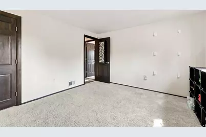 628 Ray Dr, Carnegie, PA 15106 - Photo 24