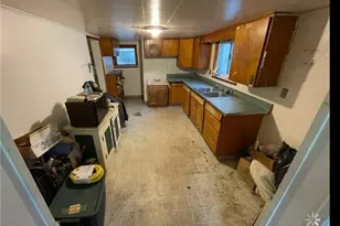 207 Wood St, Fayette City, PA 15012 - Photo 22