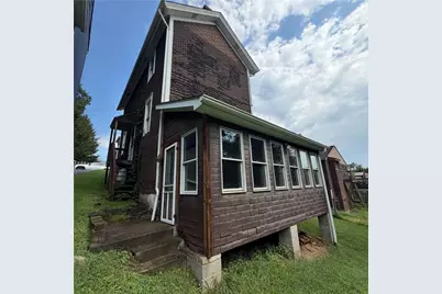 111 Patterson St, Turtle Creek, PA 15145 - Photo 26
