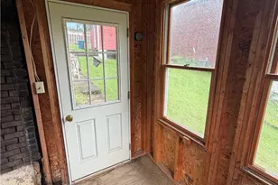 111 Patterson St, Turtle Creek, PA 15145 - Photo 12
