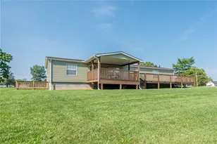 123 Moredock Dr, Jefferson/Mather, PA 15344 - Photo 2