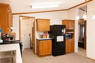 325 N Chestnut St, Butler, PA 16001 - Photo 12