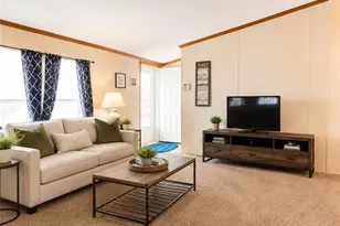 325 N Chestnut St, Butler, PA 16001 - Photo 4