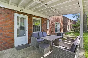 739 Crystal Dr, Pittsburgh, PA 15228 - Photo 26