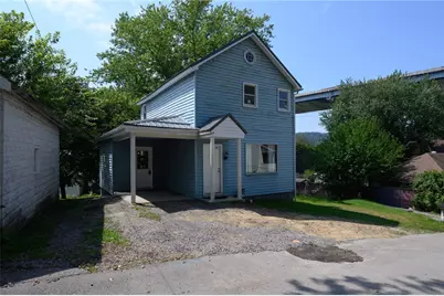 120 Coal St, Manor Township, PA 16201 - Photo 2