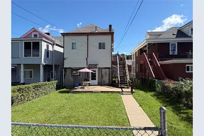1029 Chartiers Ave, Elliott, PA 15220 - Photo 4