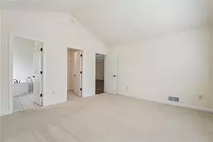 2400 Woodland Hills Dr, Shenango Township, PA 16101 - Photo 30