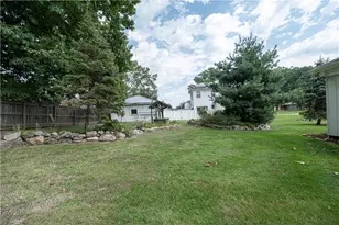 101 E Fairfield Ave, New Castle, PA 16105 - Photo 30