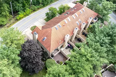 1110 W Ridge Rd, Pittsburgh, PA 15101 - Photo 30