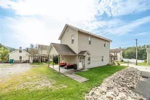 1000 Main St, Volant Boro, PA 16156 - Photo 10