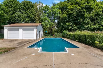 3033 Fairway Dr, New Kensington, PA 15068 - Photo 34