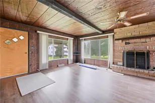 1114 Fairlawn Ln, Pittsburgh, PA 16424 - Photo 14