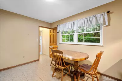 1525 Leona Ave, South Park, PA 15129 - Photo 10