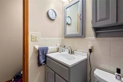 1525 Leona Ave, South Park, PA 15129 - Photo 16