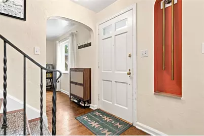 2332 Pioneer Ave, Pittsburgh, PA 15226 - Photo 4