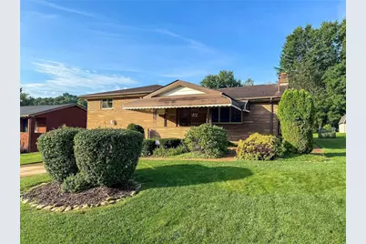 892 Locust Dr, North Huntingdon, PA 15642 - Photo 2