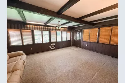 892 Locust Dr, North Huntingdon, PA 15642 - Photo 8