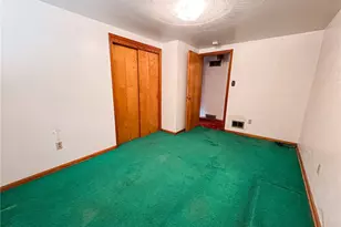 892 Locust Dr, North Huntingdon, PA 15642 - Photo 16