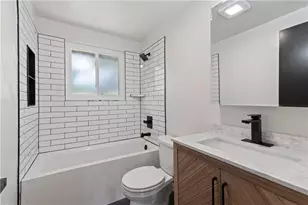 522 Lucy Dr, Pittsburgh, PA 15236 - Photo 14