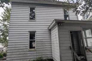 517 E Moody Ave, New Castle, PA 16105 - Photo 4