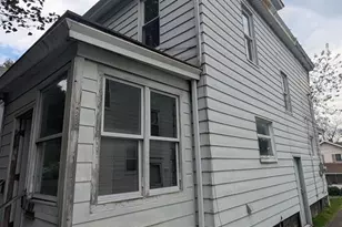 517 E Moody Ave, New Castle, PA 16105 - Photo 2