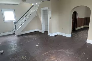 517 E Moody Ave, New Castle, PA 16105 - Photo 6