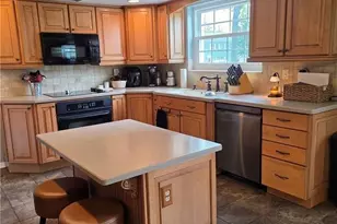 102 Raleigh Ct, Ross Twp, PA 15237 - Photo 6