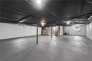 825 Donnan Ave, Washington, PA 15301 - Photo 30