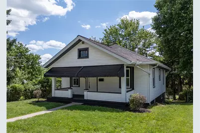825 Donnan Ave, Washington, PA 15301 - Photo 1