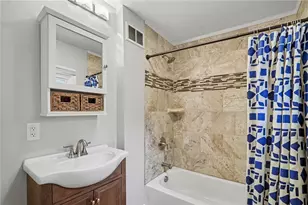 129 S 20th St, Pittsburgh, PA 15203 - Photo 12