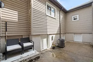 129 S 20th St, Pittsburgh, PA 15203 - Photo 22