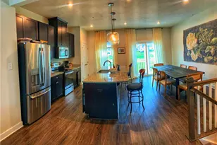 157 Bucktail Dr, Cranberry Township, PA 16066 - Photo 4
