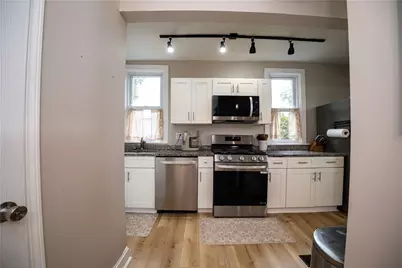 510 Wood St, Coraopolis, PA 15108 - Photo 12