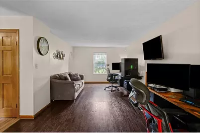 7335 Deer Run Cir, Imperial, PA 15126 - Photo 18