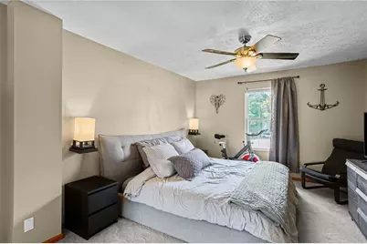 7335 Deer Run Cir, Imperial, PA 15126 - Photo 24