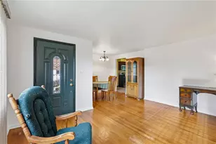 5391 California Ave, Bethel Park, PA 15102 - Photo 8