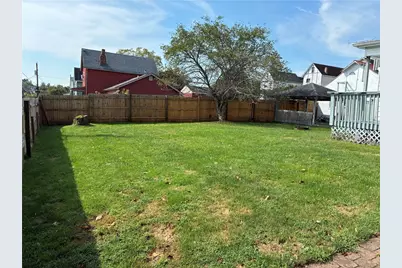 941 Grant Ave, Monessen, PA 15062 - Photo 6