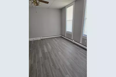324 S Washington St, Franklin Township, PA 15370 - Photo 6