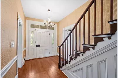 2430 Southvue Drive, Pittsburgh, PA 15241 - Photo 8