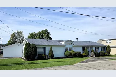 430 W Keeling Ave, Derry Township, PA 15627 - Photo 1